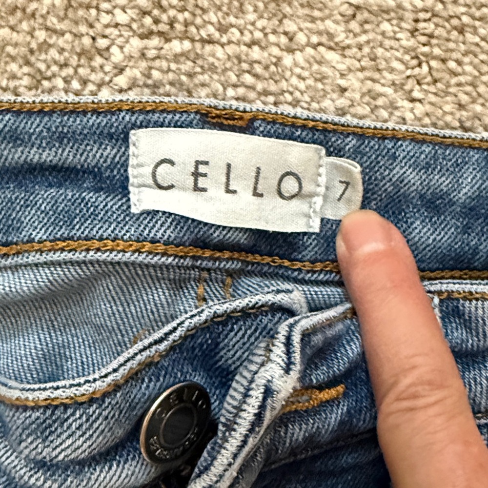 Cello high rise flair leg jeans sz 7 - Picture 2 of 5